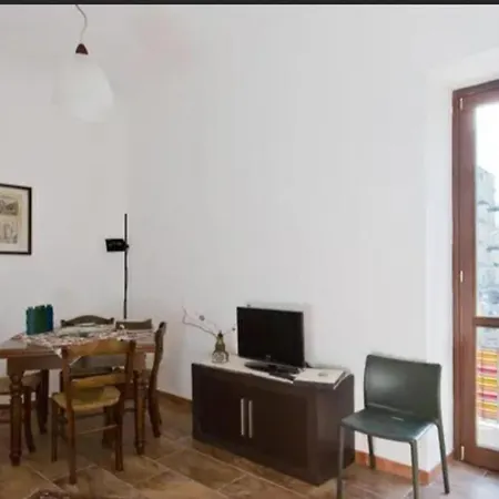 Apartment Ballaro House *