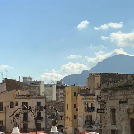 Apartment Ballaro House Palermo